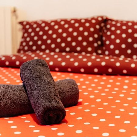 City Center Downtown Apartment Bucureşti Ngoại thất bức ảnh